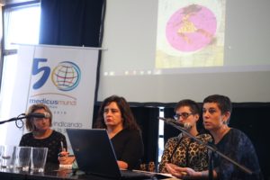 Mesa redonda: el tratamiento de la violencia contra las mujeres en los medios de comunicación